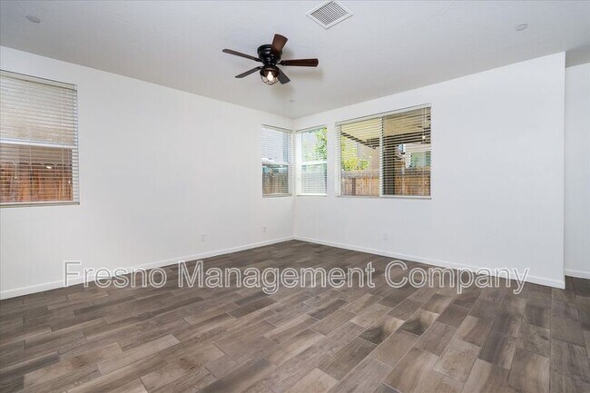 Building Photo - 3740 Highpark Way