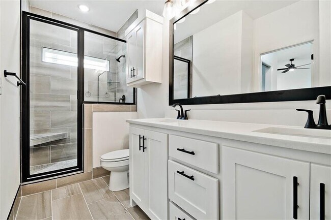 Building Photo - 1 Hurlford Ln