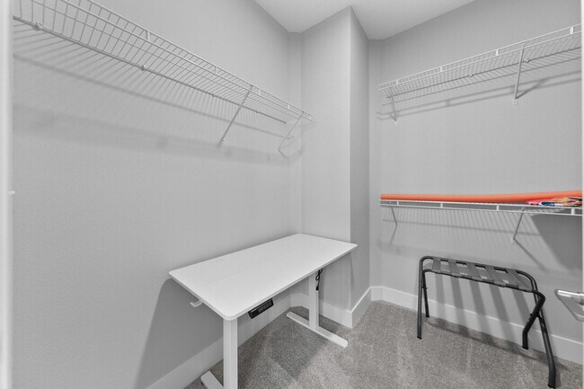 Building Photo - 11830 Buckfield Cir