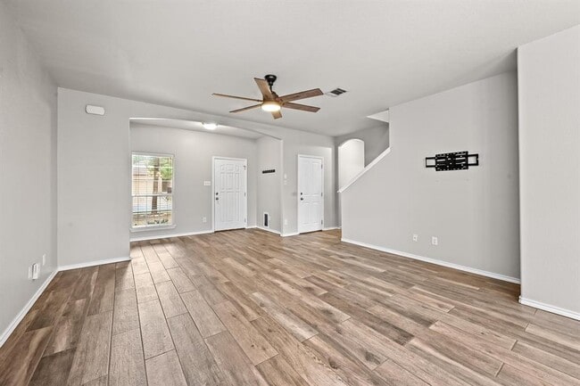 Building Photo - 11729 Channing Dr