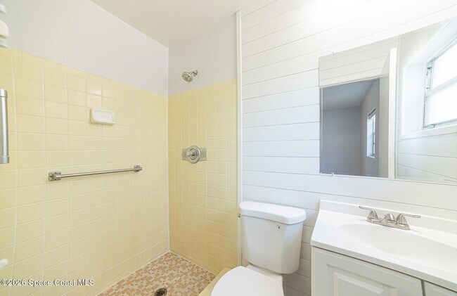 Building Photo - 3332 Elder St