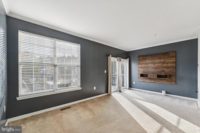 Building Photo - 15304 Pocopson Creek Way