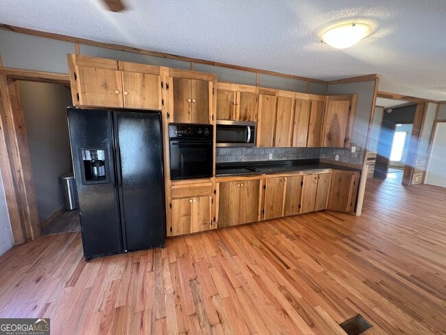 Building Photo - 1425 Dowdy Rd