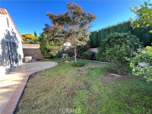 Building Photo - 2248 Tulip Ave