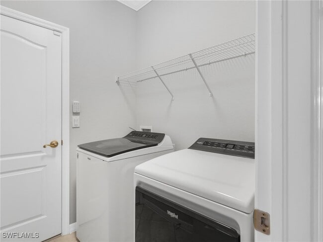 Building Photo - 21116 Bella Terra Blvd