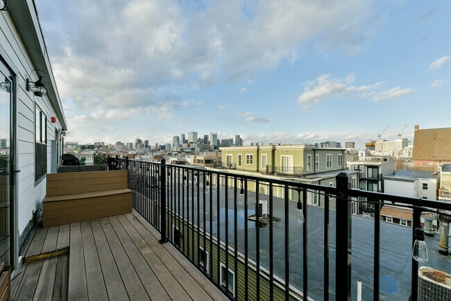 Building Photo - 350 W Broadway