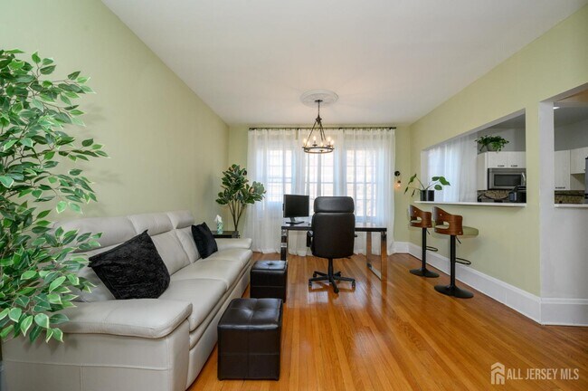 Building Photo - 55 Randolph Pl