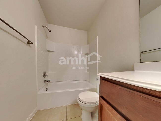 Building Photo - 21115 Baltic Rain Dr