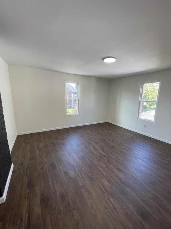 Building Photo - 184 E Morrill Ave