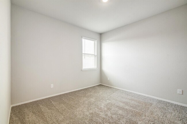 Building Photo - 9304 Colonial Bent Pl