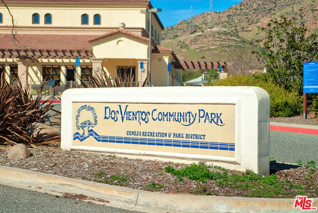 Building Photo - 4566 Via Del Rancho