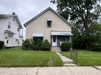Building Photo - 1706 Sinclair St