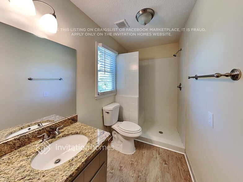 Building Photo - 150 Kay Cir