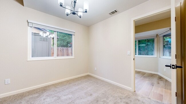 Building Photo - Meticulously Maintained Four Bedroom Singl...