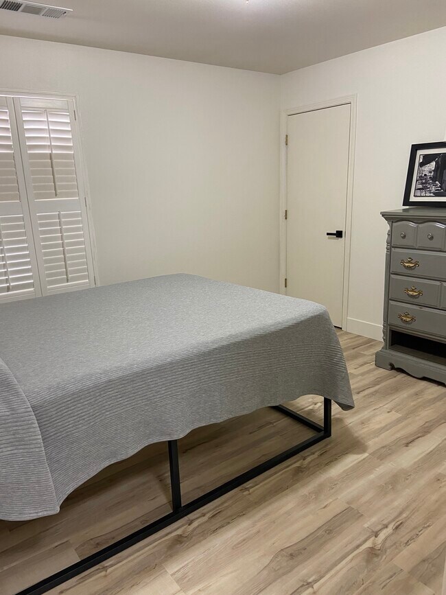 Building Photo - 1101 Still Brook Ct