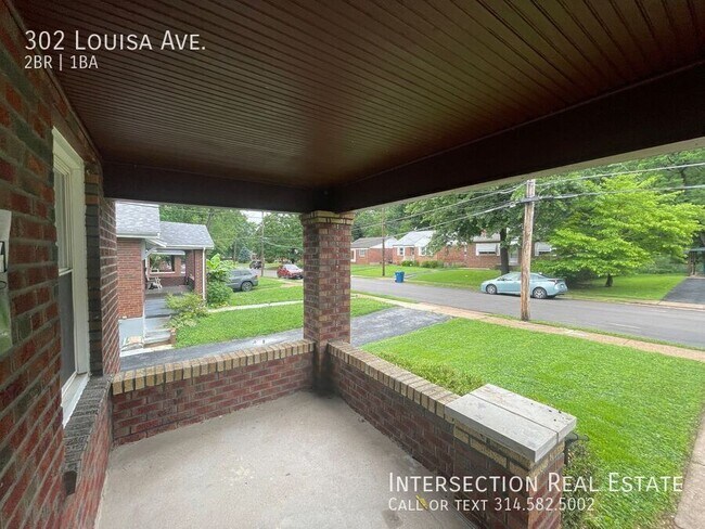 Building Photo - 302 Louisa Ave