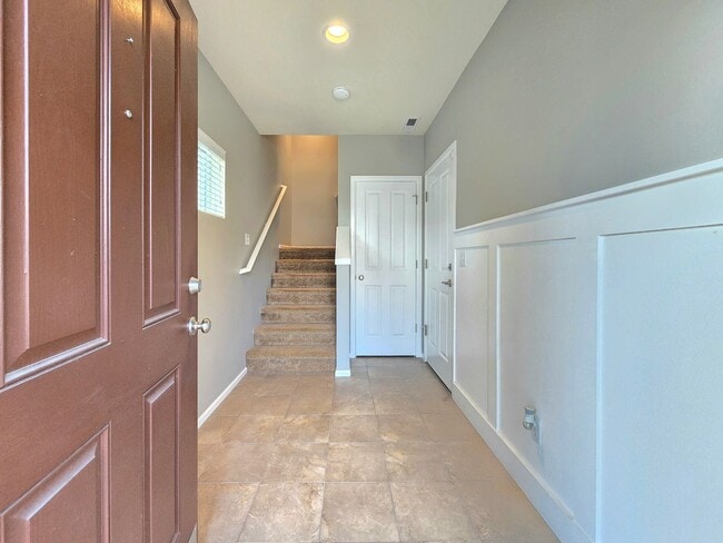 Building Photo - 4 Bedroom Home with Lake Views Available Now!