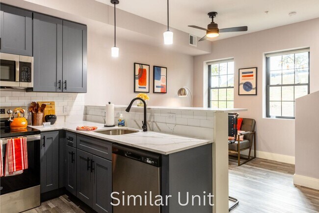 Building Photo - 13 Stickney Ave