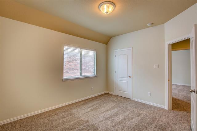 Building Photo - 4321 Peregrine Way
