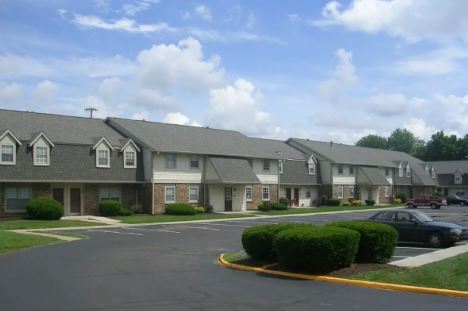 Building Photo - Covington Square