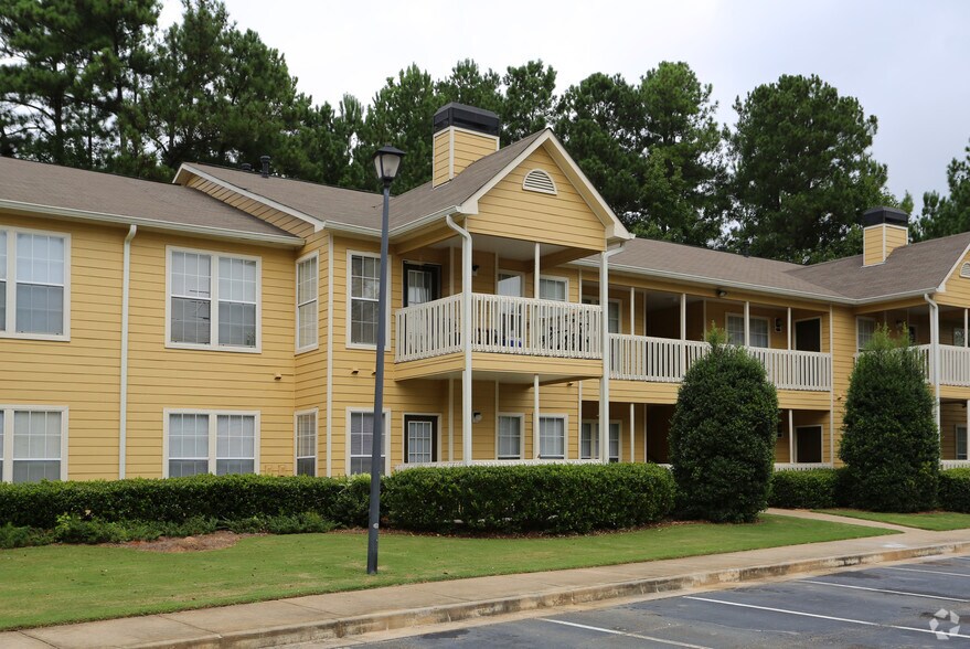 Creekside at White Oak 10 Lakeside Way Newnan GA 30265 Apartment Finder