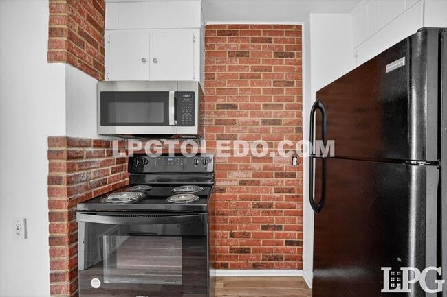 Building Photo - 4406 Asbury Dr