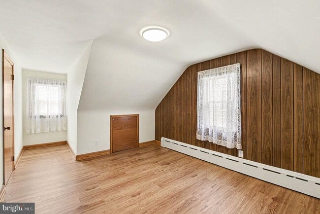 Building Photo - 4125 Cliffvale Rd