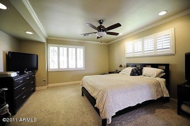 Building Photo - 4-bedroom Arcadia District