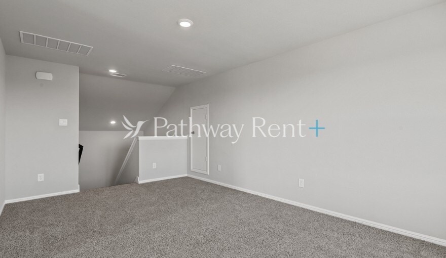 Building Photo - 8408 Hollymead Ln