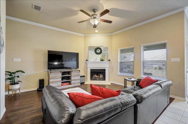 Building Photo - 11701 Summer Springs Dr