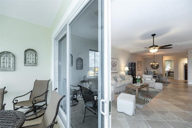 Building Photo - 10521 Amberjack Way