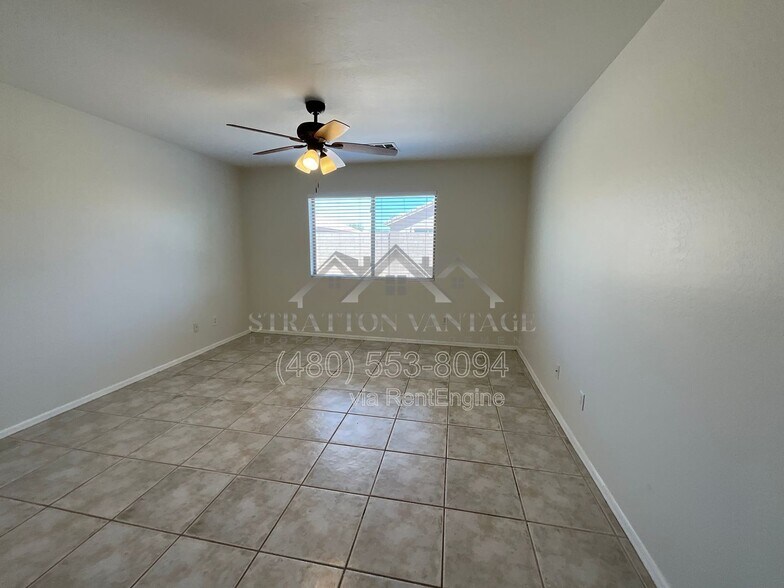 Building Photo - 16612 W Cottonwood St