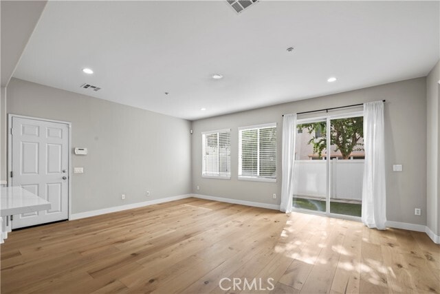 Building Photo - 11021 Van Uffelen Dr