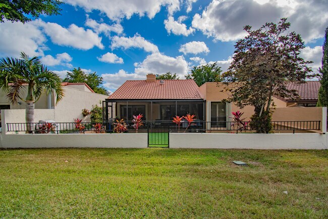 Building Photo - 6805 Allegre Ct