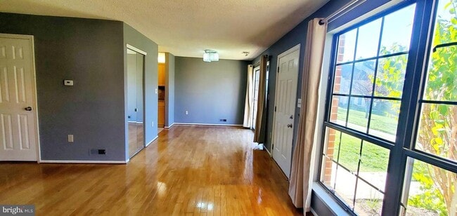 Building Photo - 95 O'Neill Ct