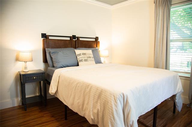 Building Photo - 405 S Colorado St