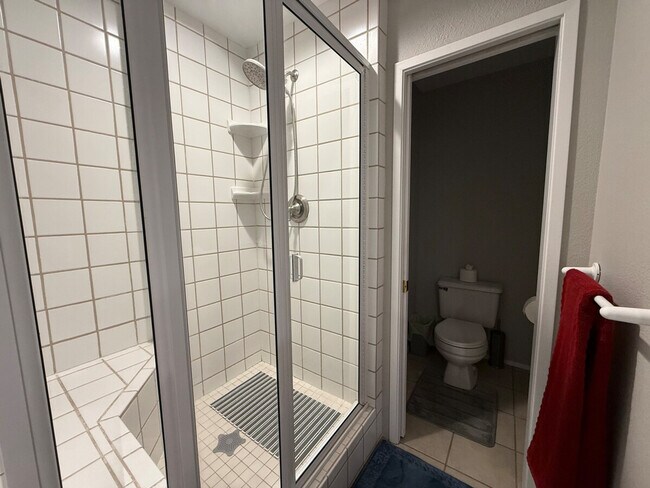 Building Photo - 1709 S Perry Ct