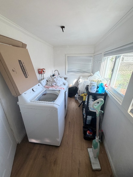 Building Photo - 1240 Kenneth St