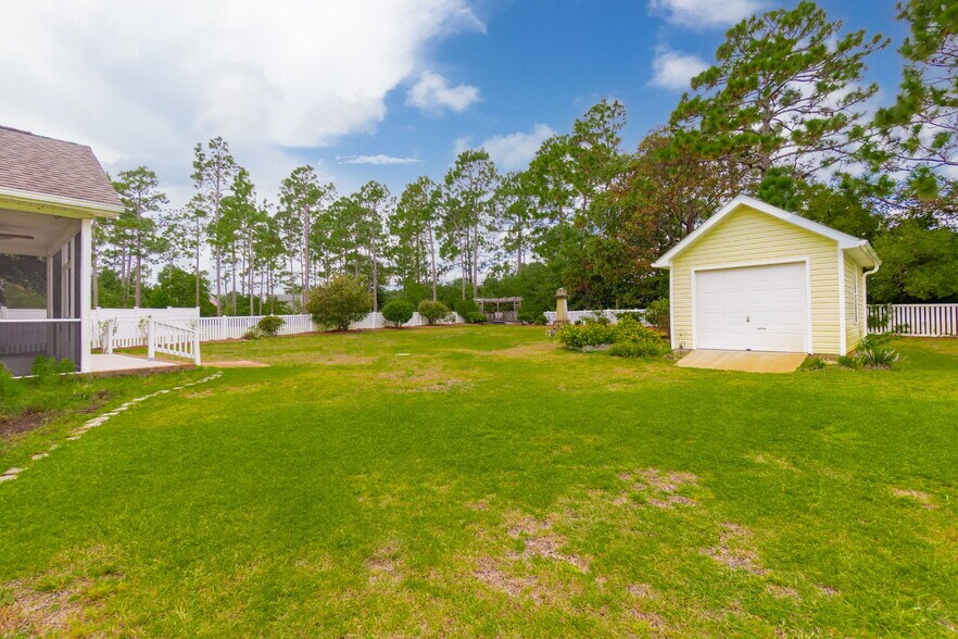 Building Photo - 109 Bobwhite Cir