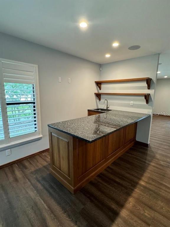 Building Photo - 5033 Vivienda Way