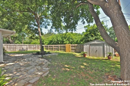 Building Photo - 519 Byrnes Dr