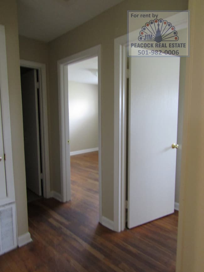 Building Photo - 512-512 Poplar St