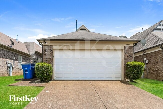 Building Photo - 1351 Appling Rd