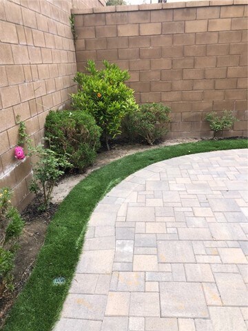 Building Photo - 81 Darby