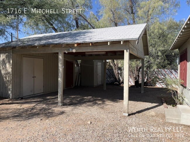 Building Photo - Available SOON! Historic Santa Fe Home 2BD...