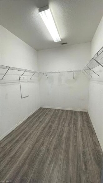 Building Photo - 7385 Bristol Cir