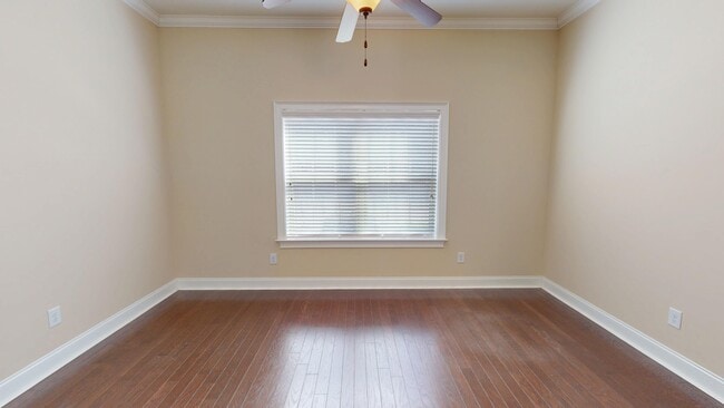 Building Photo - 170 S Charleson Crossing