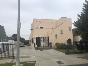 Building Photo - 1931-1935 W. 39th Pl