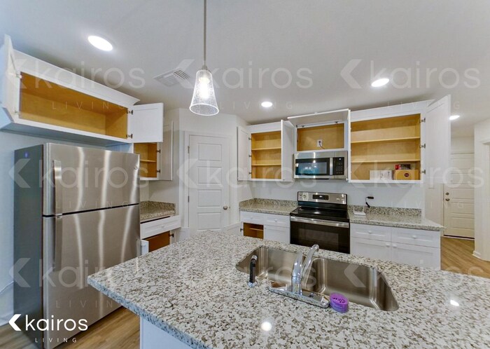 Building Photo - 11425 Camden Ct Cir