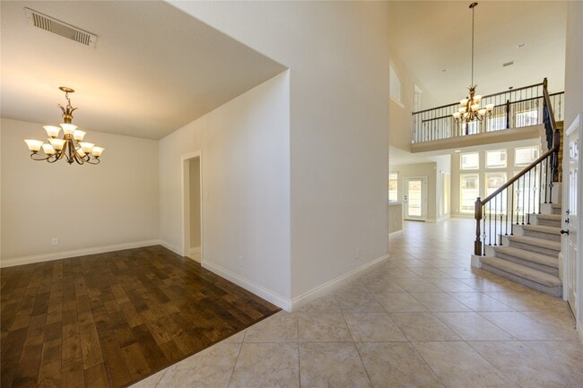 Building Photo - 6730 Sotoria Ln